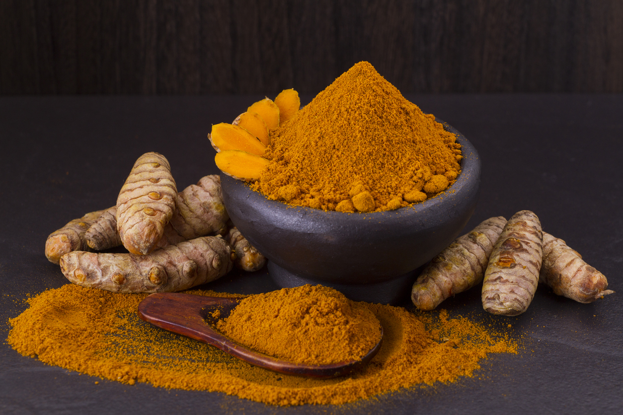 How curcumin targets cancer stem cells, while drugs make matters worse